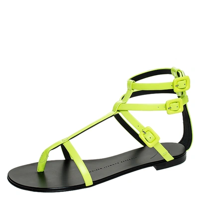 Pre-owned Giuseppe Zanotti Neon Green Leather Rock 10 T-strap Flat Sandals Size 38