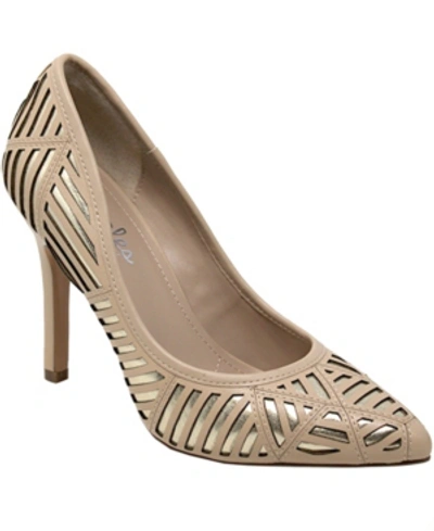 Charles By Charles David Mystery Pump In Nude