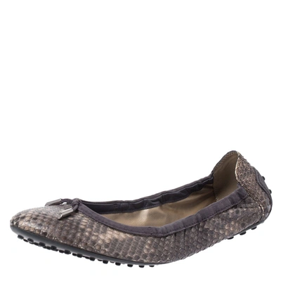 Pre-owned Tod's Grey/beige Python And Suede Scrunch Ballerina Flats Size 41.5