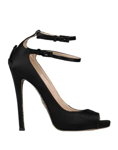 Cesare Paciotti Pumps In Black