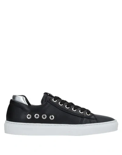 Cesare Paciotti 4us Sneakers In Black