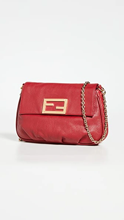 Pre-owned Fendi Red Leather Sta Bag
