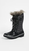 Sorel Tofino&trade; Ii Fur-trim Quilted Boots In Black