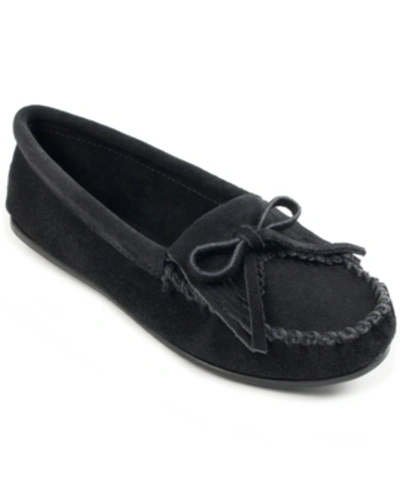 Minnetonka Women's Deerskin Kilty Moccasin Flats Women's Shoes In Black