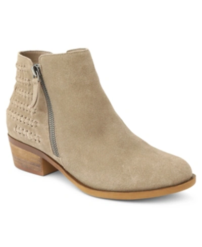 Kensie Granger Ankle Booties Women's Shoes In Taupe