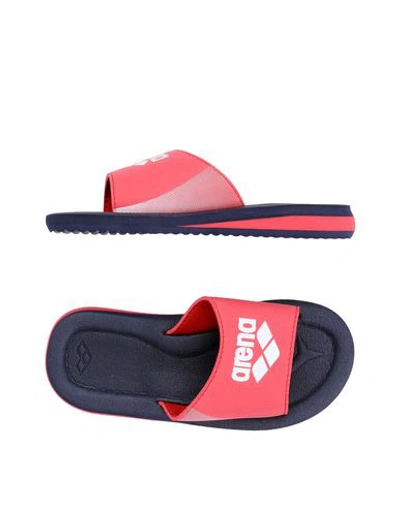 Arena Kids' Sandals In Coral
