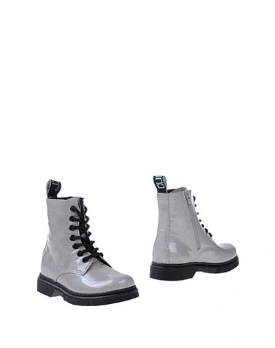 Cult Kids' Ankle Boot In Light Grey