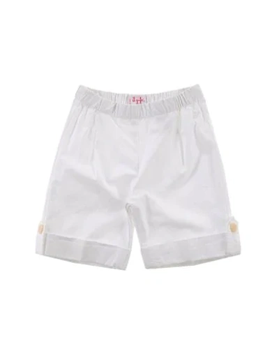 Il Gufo Babies' Shorts & Bermuda Shorts In White