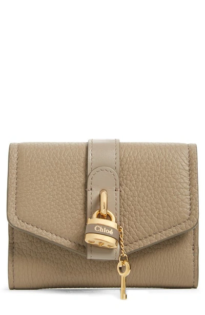 Chloé Aby Leather French Wallet In Motty Grey