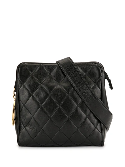Pre-owned Chanel 1990s Diamond Quilted Belt Bag In Black