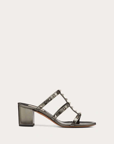 Valentino Garavani Rockstud Metallic Calfskin Leather Slide Sandal 60 Mm In Ruthenium