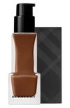 Burberry Matte Glow Liquid Foundation In 140 Dark Cool