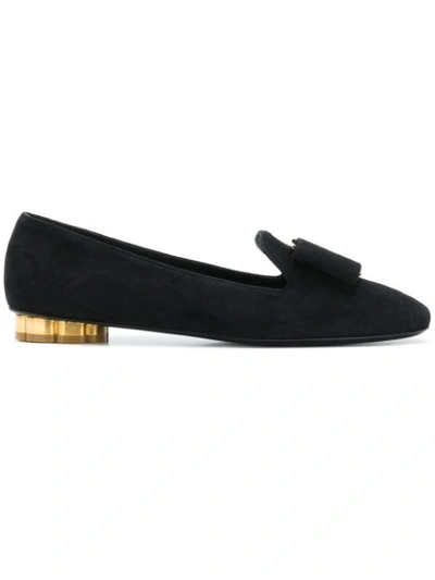 Ferragamo Round Toe Ballerina Shoes In Black