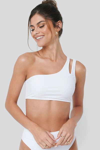 Na-kd One Shoulder Cut Out Bikini Top White