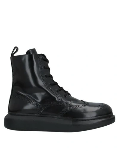 Alexander Mcqueen Ankle Boots In Black