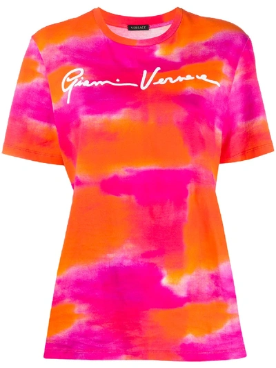 Versace Gv Signature Tie-dye T-shirt In Pink