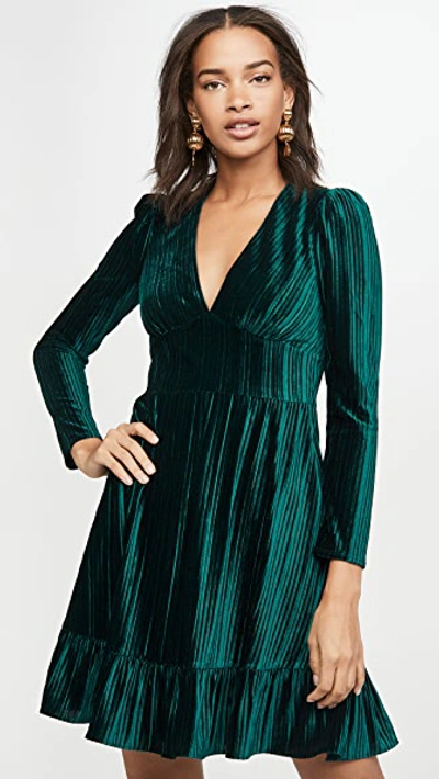 Shoshanna Laine V-neck Long-sleeve Pleated Velvet Dress In Emerald