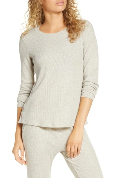 Beyond Yoga Your Line Side-button Top In Oatmeal Heather