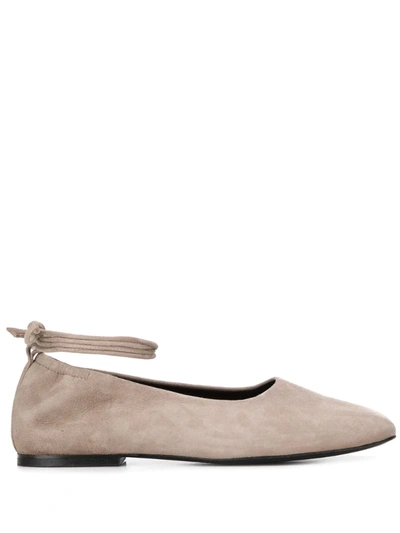 Dorateymur Arena Ballerina Shoes In Neutrals