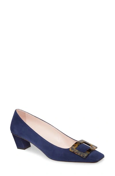 Roger Vivier Belle Vivier 45mm Suede Pumps With Tortoise Buckle In Navy