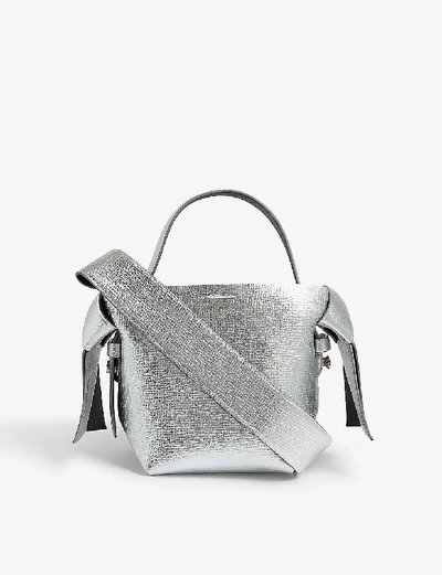 ＜Acne Studios＞マイクロ Musubi バッグ シルバー Acne Studios Silver Musubi Micro Bag Acne Studios