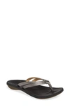 Olukai 'u'i' Thong Sandal In Pewter/ Black Leather