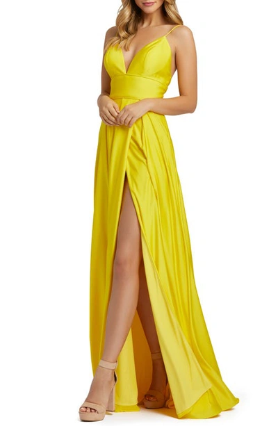 Mac Duggal Plunge Neck Pleated Gown In Sunshine