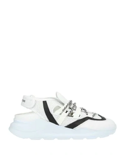 Leather Crown Sneakers In White