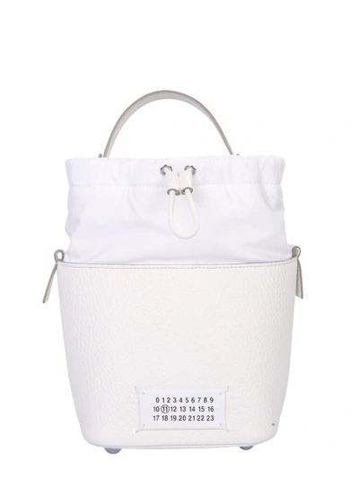 Maison Margiela Logo Patched Chain Bucket Bag In White