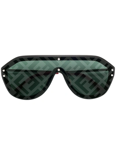 Fendi Aviator Style Sunglasses In Black