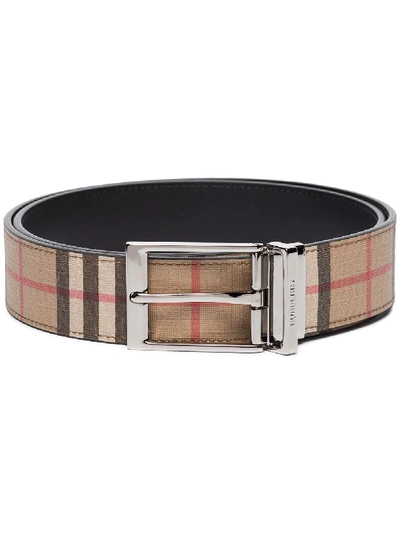 Burberry Checked Leather Belt In 棕色