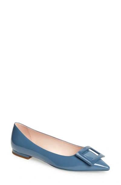 Roger Vivier Gommettine Buckle Pointed Toe Flat In Jeans Blue