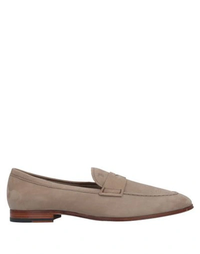 Tod's Loafers In Beige