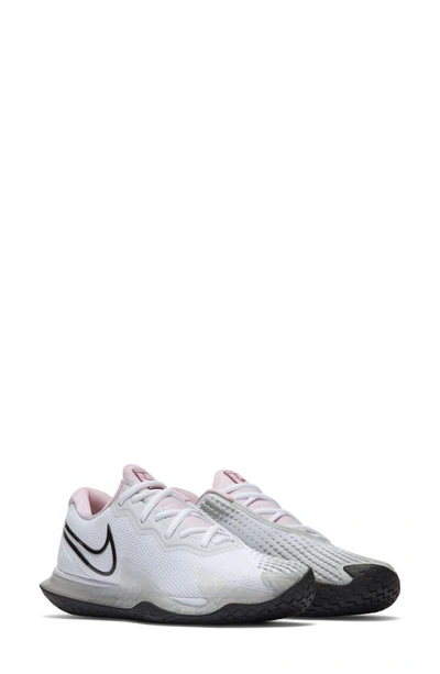 Nike Court Air Zoom Vapor Cage 4 Tennis Shoe In White/ Pink/ Platinum/ Black