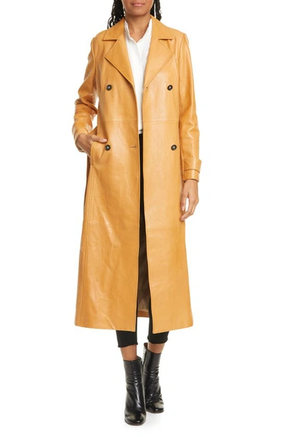 Frame Leather Trench Coat In Caramel