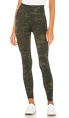 Spanx Look At Me Now High-waisted Seamless Leggings In Matte Green Camo