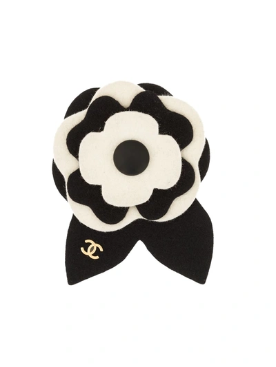 Pre-owned Chanel 2002 Camellia Brooch In Black