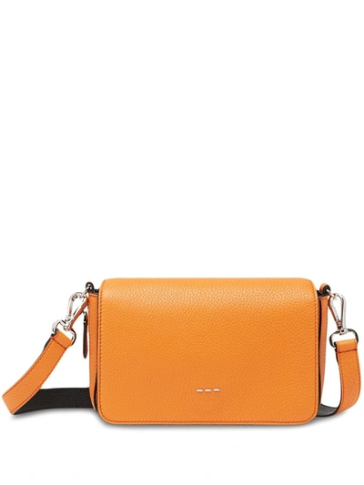 Fendi 翻盖单肩包 In Orange