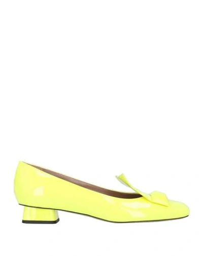 Rayne Loafers In Yellow