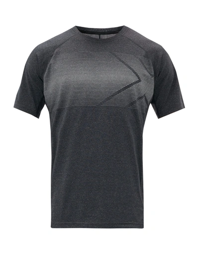 2xu Logo-print Training T-shirt In Grey