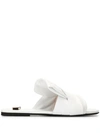 N°21 Crossover Strap Sandals In White