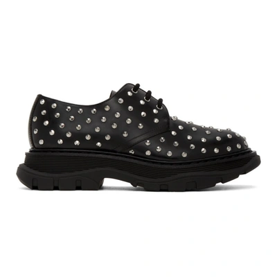 Alexander Mcqueen Tread Studded Leather Derby Shoes In Black/silver