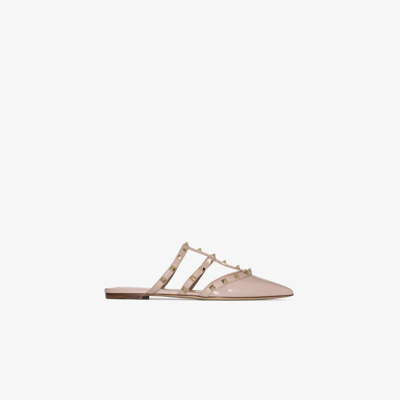 Valentino Garavani Neutral Rockstud Patent Leather Mules In Poudre |  ModeSens