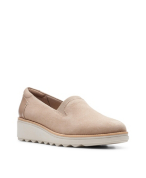 clarks platform loafers