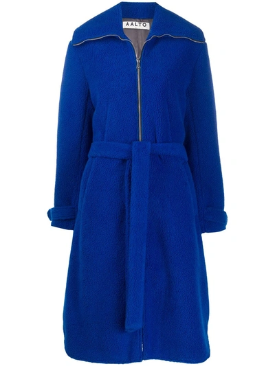 Aalto Belted Shearling Coat In Blue