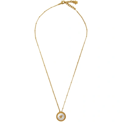 Versace Gold Pearl Coin Pendant In D01tr Pearl