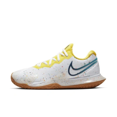 Nike Court Air Zoom Vapor Cage 4 Womens Hard Court Tennis Shoe In White