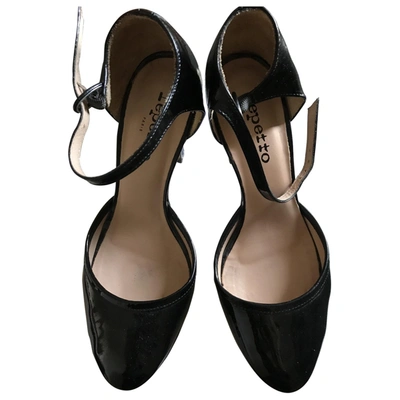 Pre-owned Repetto Patent Leather Heels In Black