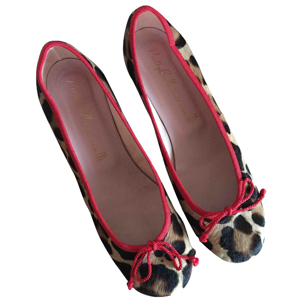 camel ballerina flats