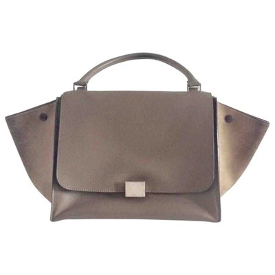 Pre-owned Celine Trapèze Leather Handbag In Grey